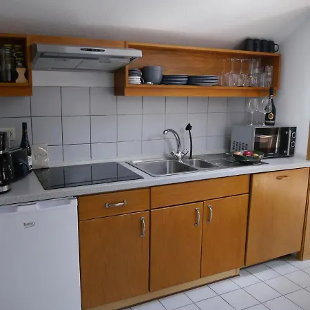 Yimi * Grafenwiesen